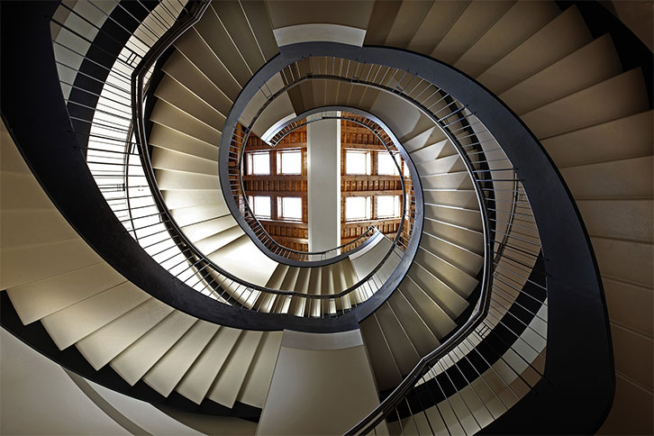 MONOGRAFIE AZIENDALI